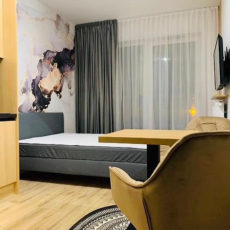 W Apartments Варшава Экстерьер фото
